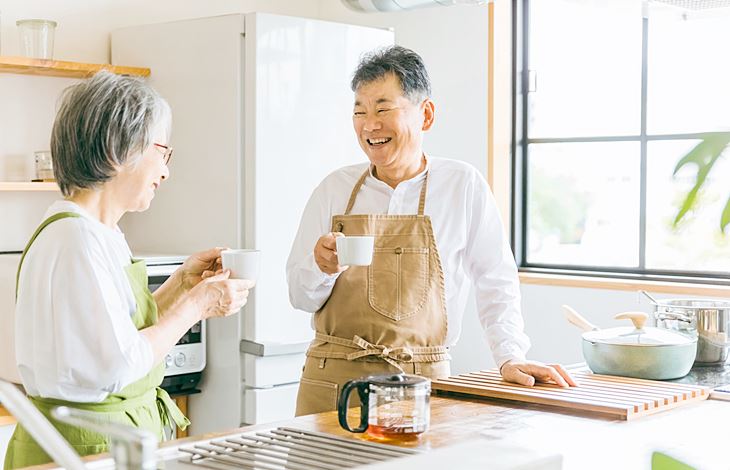 お子様が独立して夫婦2人　シニア世代